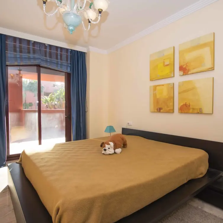 Sale of ground floor apartment in New Golden Mile