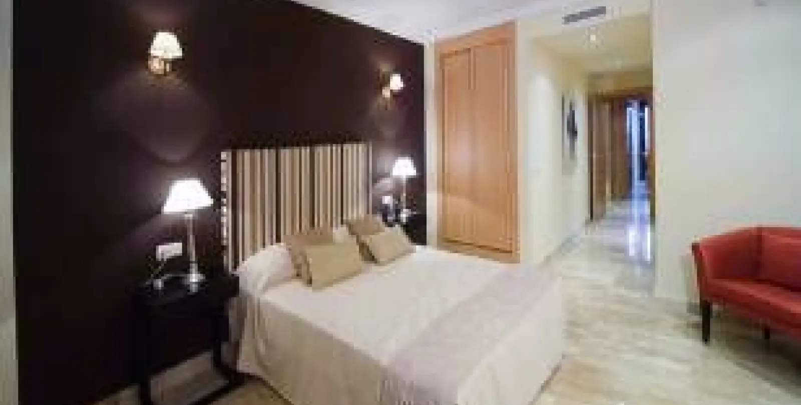 Sale of ground floor apartment in New Golden Mile 6