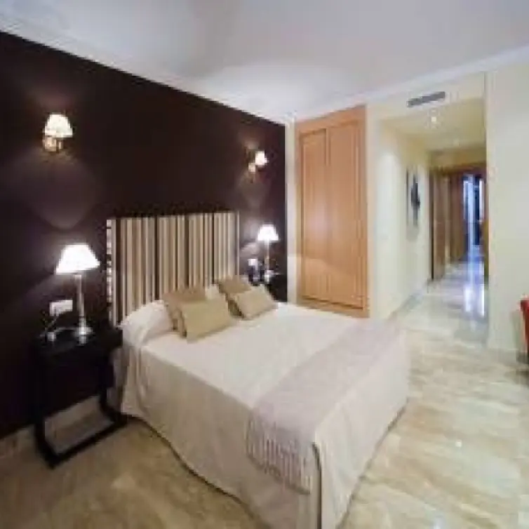 Sale of ground floor apartment in New Golden Mile