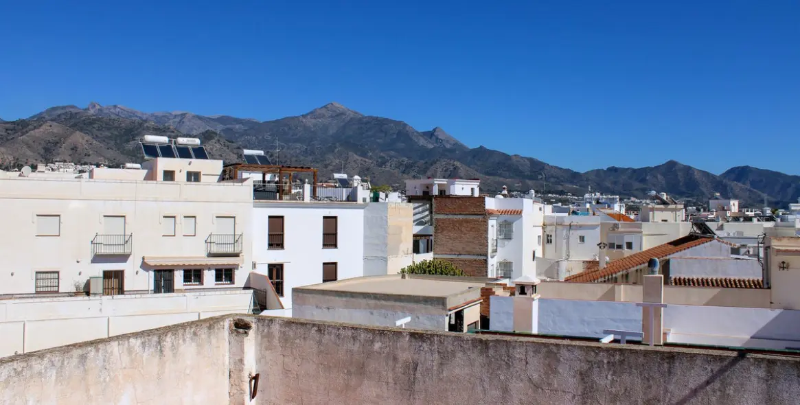 Sale of semi-detached house in Nerja 26