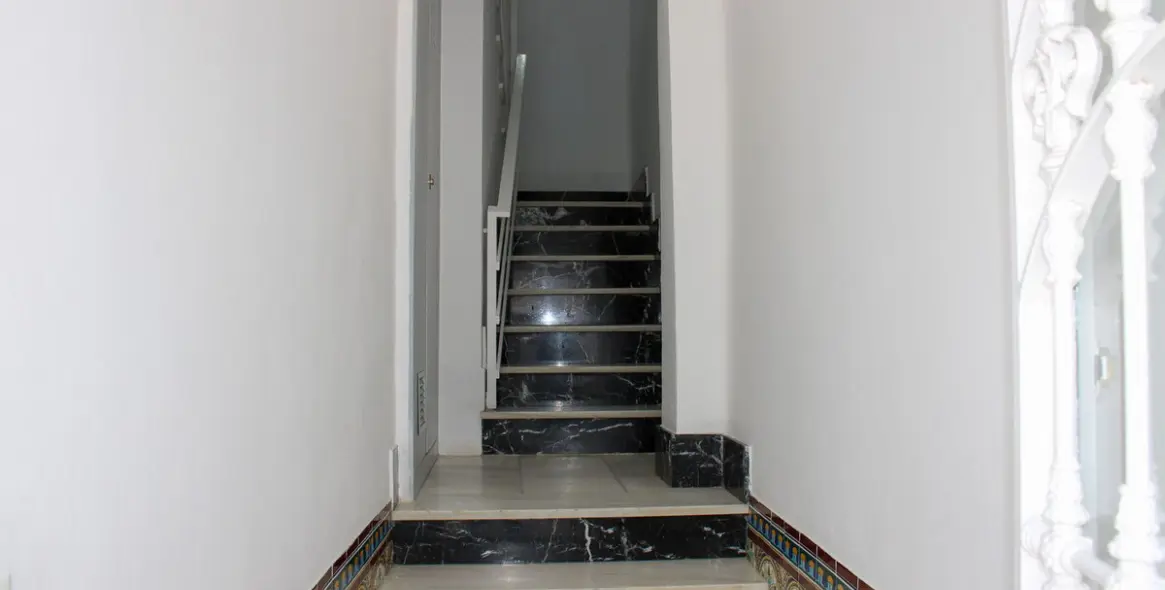 Sale of semi-detached house in Nerja 27