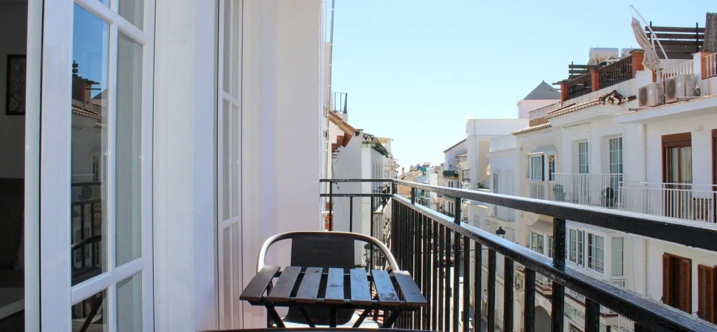 Продажа дома на две семьи в Nerja 1