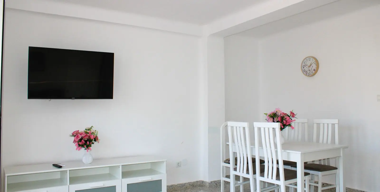 Продажа дома на две семьи в Nerja 5