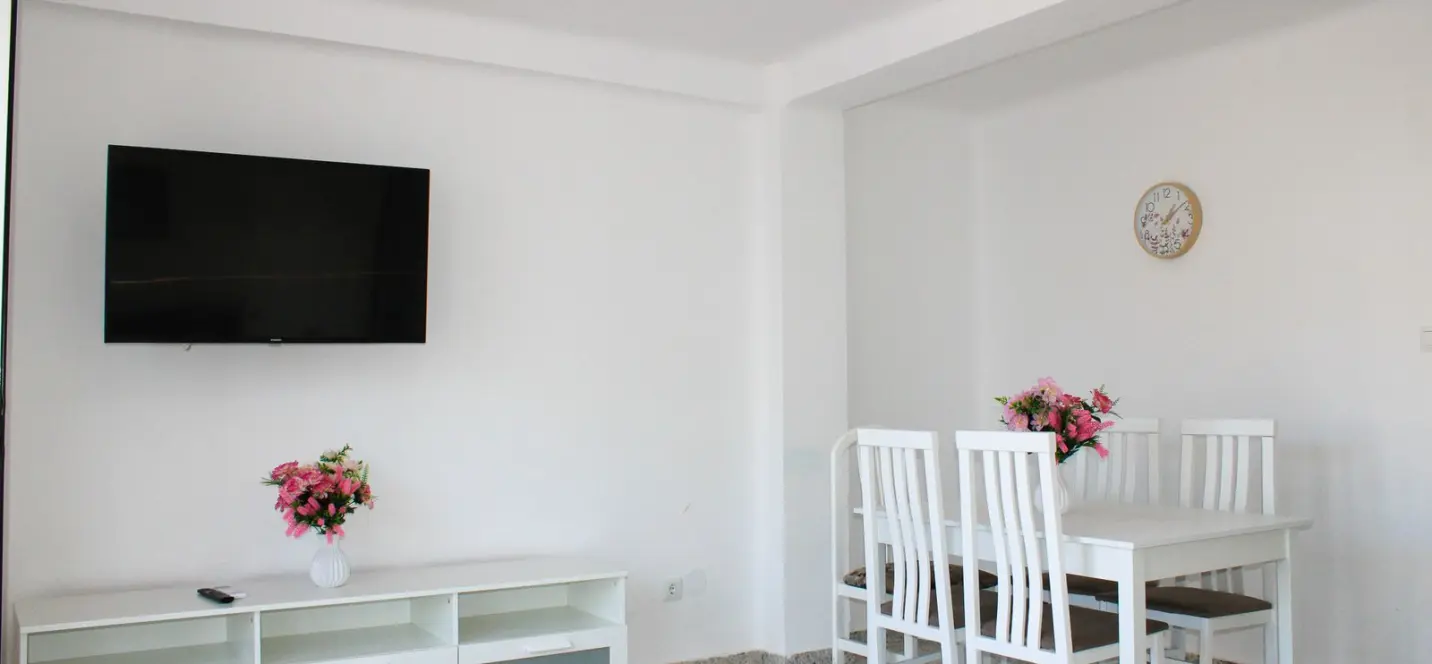 Продажа дома на две семьи в Nerja 4