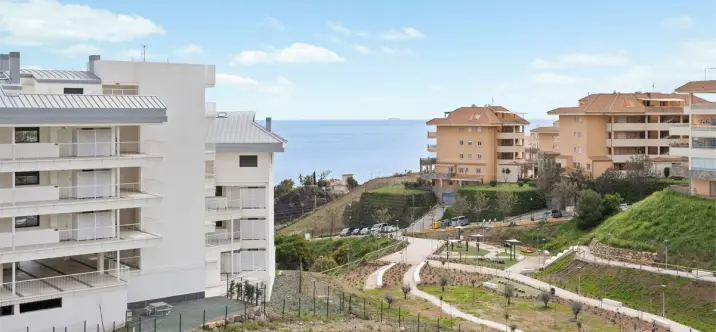 Penthouse R5015260 4