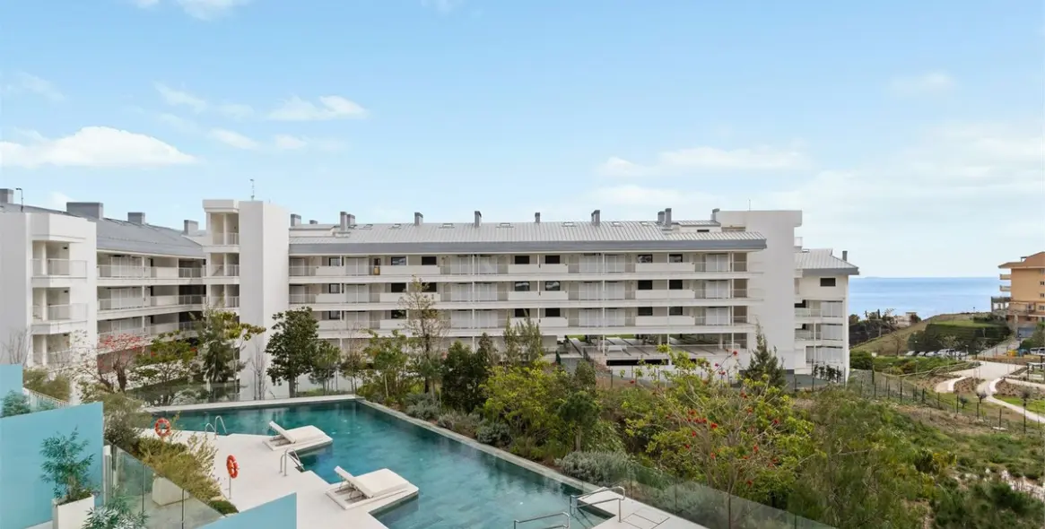 Sale of penthouse in Fuengirola (district Higueron) 6