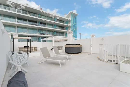 Image 7 thumb