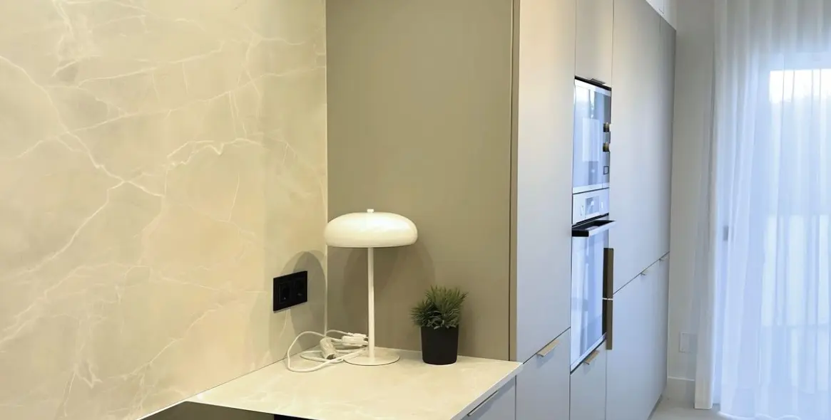 Venta de apartamento en planta baja en Nueva Andalucía 15