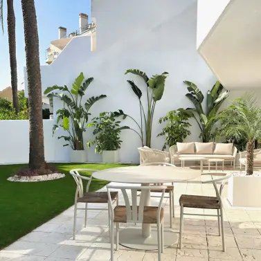 Sale of ground floor apartment in Nueva Andalucía
