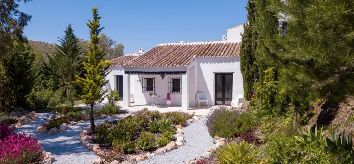 Detached villa R5195092 2