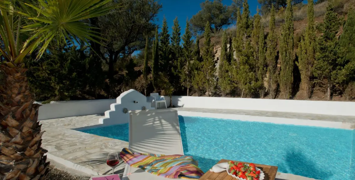 Sale of detached villa in Canillas de Aceituno 6