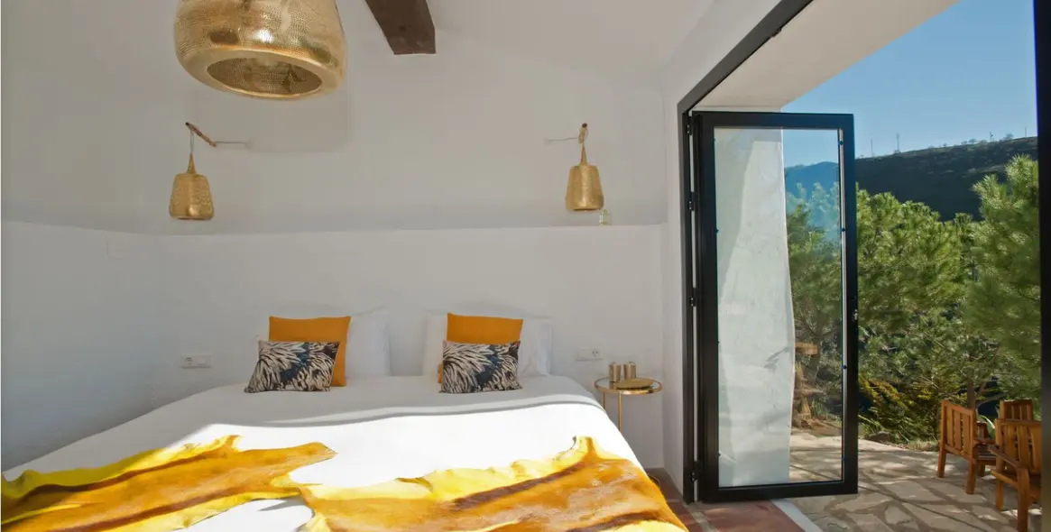 Sale of detached villa in Canillas de Aceituno 8