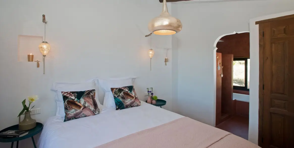 Sale of detached villa in Canillas de Aceituno 15