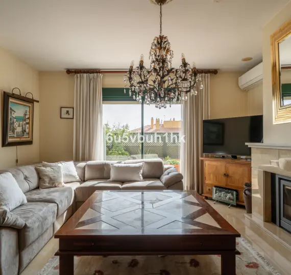 Sale of penthouse in Linda Vista Baja