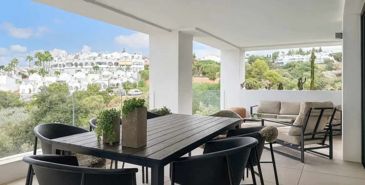 Sale of duplex in Artola 12
