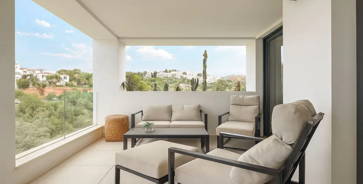 Sale of duplex in Artola 14