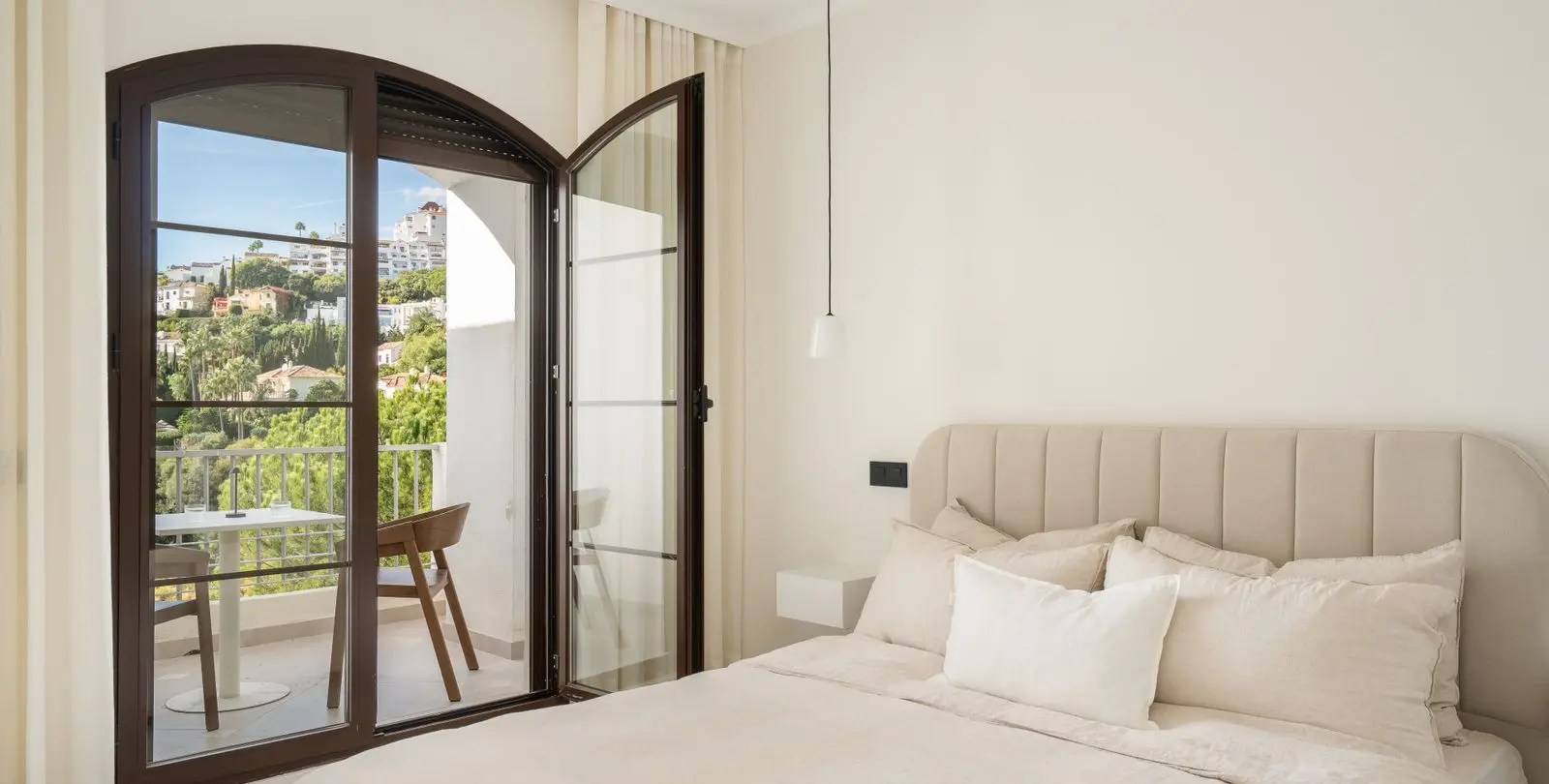 Sale of penthouse in Los Arqueros 4