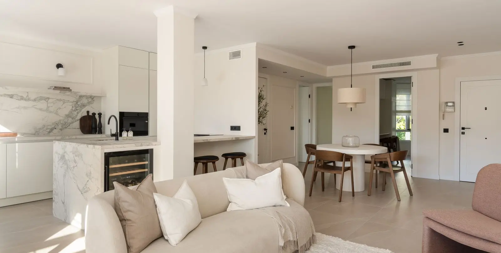 Sale of penthouse in Los Arqueros 6