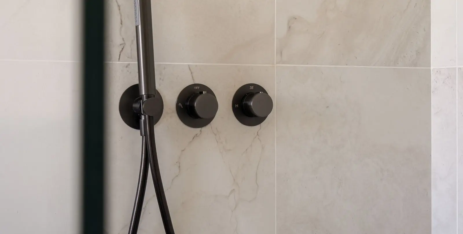 Sale of penthouse in Los Arqueros 16