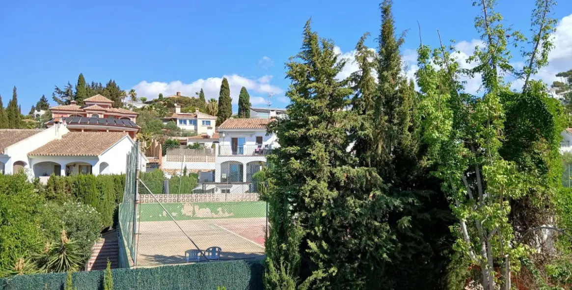 Продажа  отдельно стоящей виллы в Mijas 15
