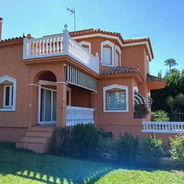Sale of detached villa in Mijas