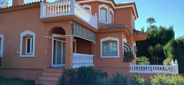 Sale of detached villa in Mijas 0