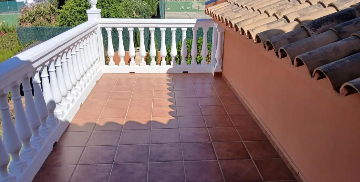 Sale of detached villa in Mijas 12
