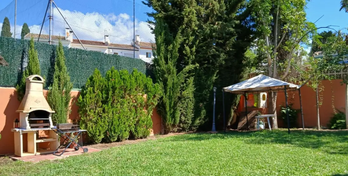 Sale of detached villa in Mijas 16