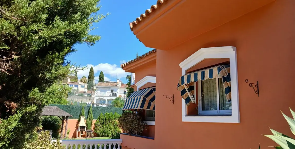 Sale of detached villa in Mijas 19