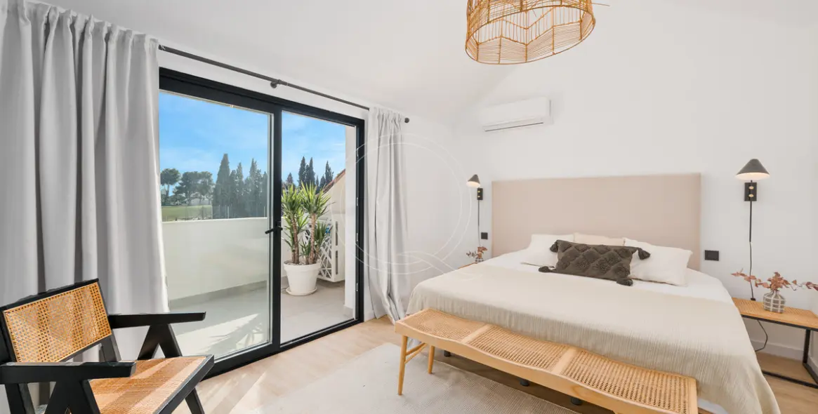 Sale of townhouse in Marbella 17