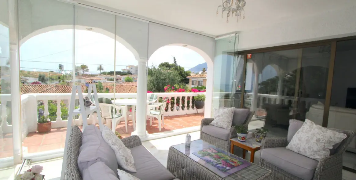 Sale of detached villa in La Capellania 4