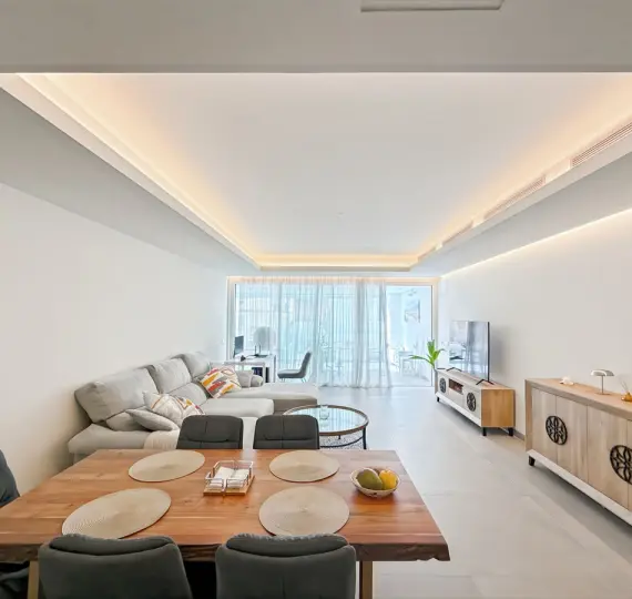 Продажа апартаментов на среднем этаже в Estepona