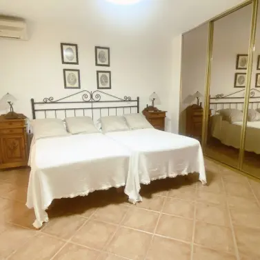 Oтдельно стоящая вилла R5129014