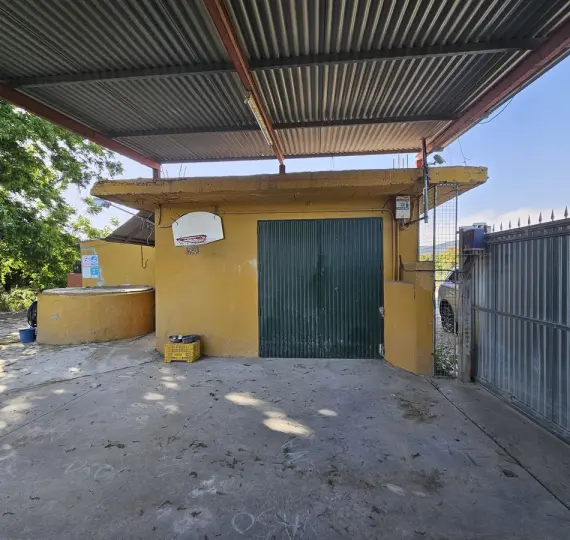 Venta de granja en San Martín de Tesorillo
