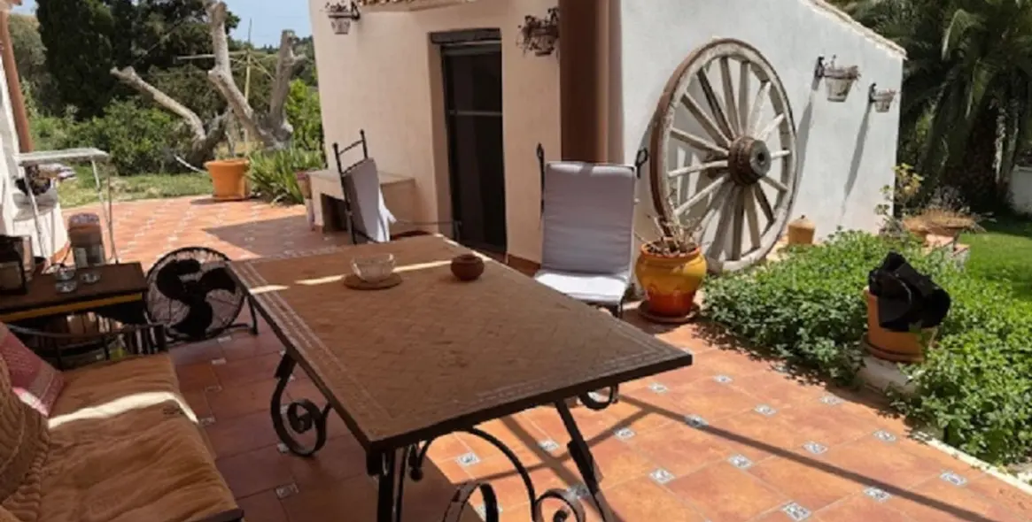 Venta de finca - cortijo en Casares 16