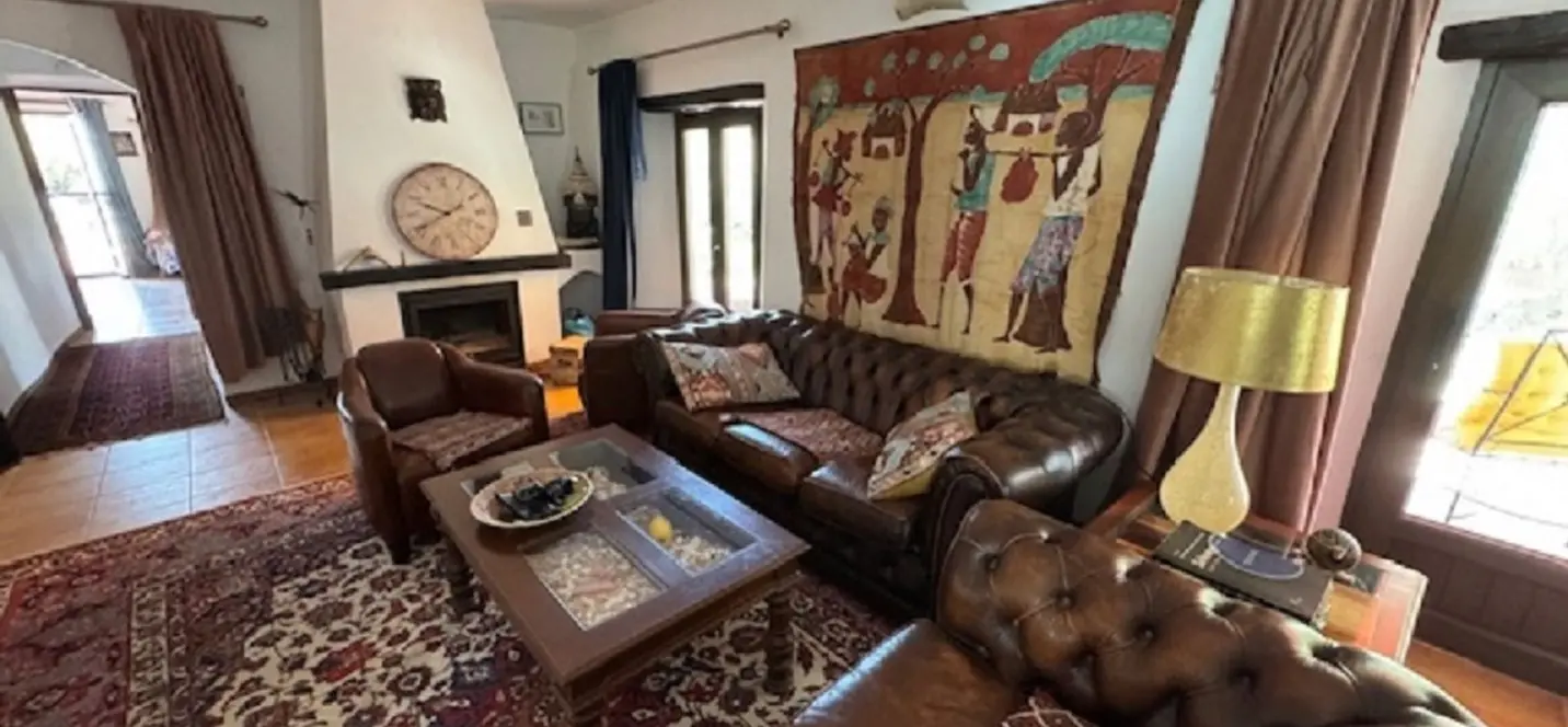 Sale of finca - cortijo in Casares 4