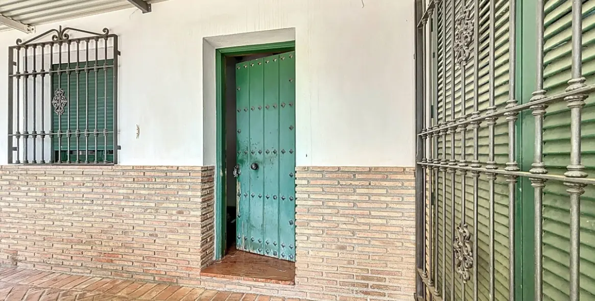 Sale of detached villa in La Viñuela 5