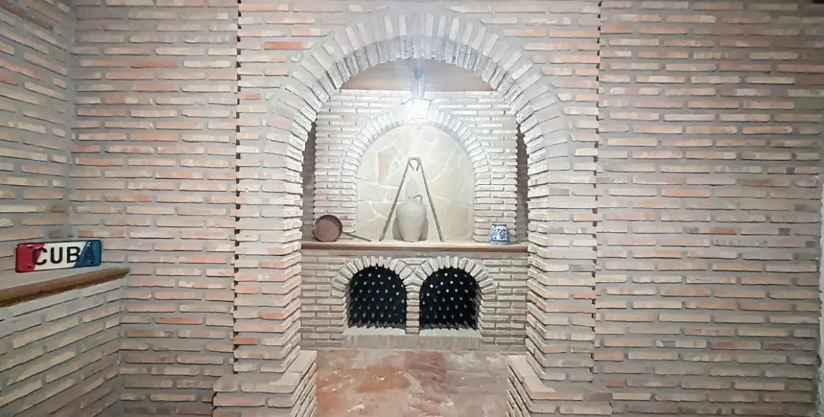 Sale of detached villa in La Viñuela 11