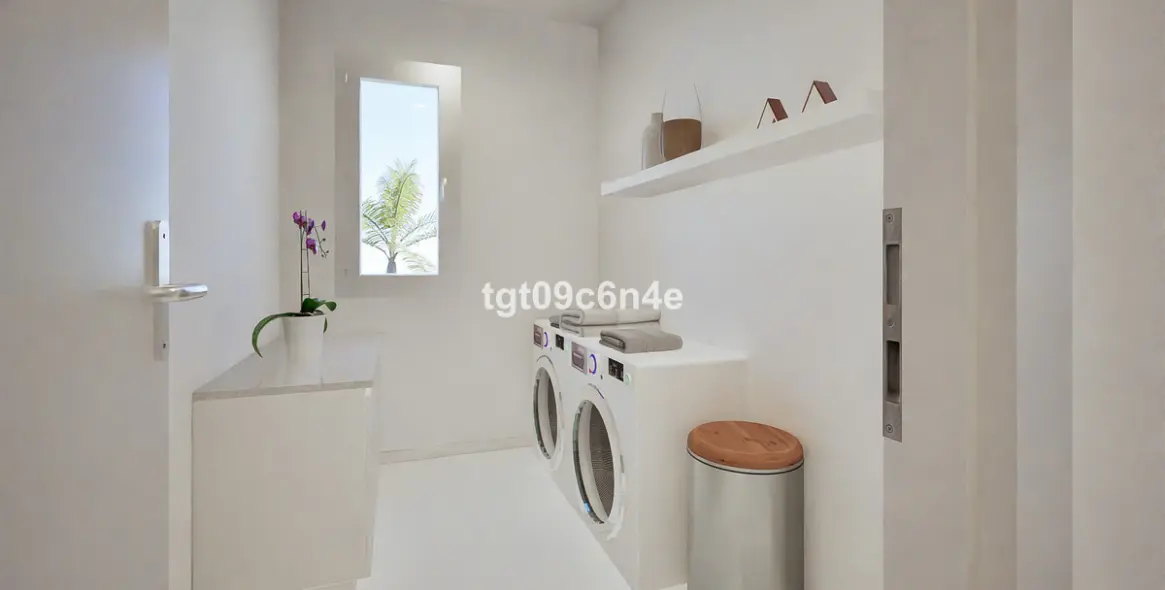 Venta de parcela residencial en Estepona 37