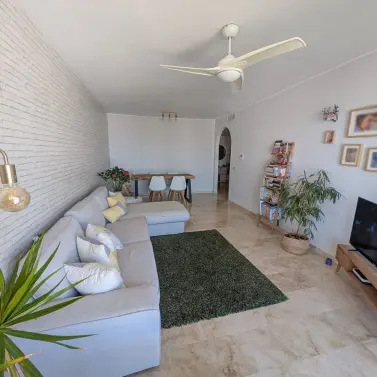 Продажа двухуровневого пентхауса в Estepona