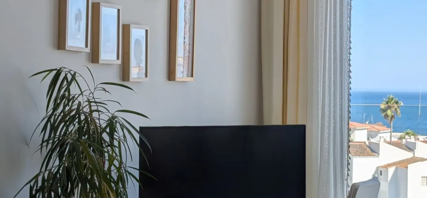 Sale of penthouse duplex in Estepona 4