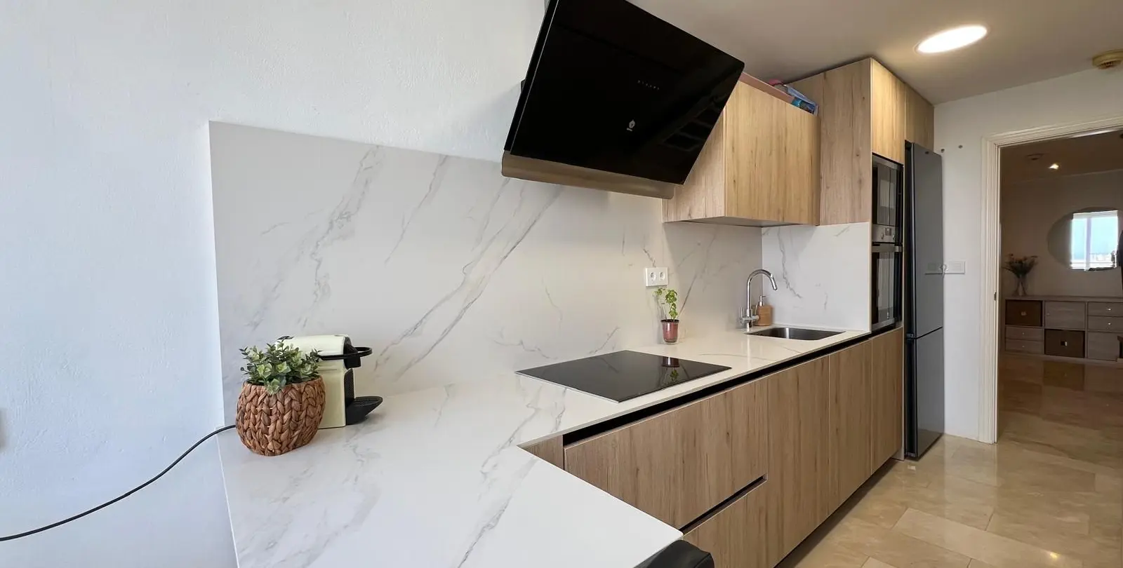 Sale of penthouse duplex in Estepona 32
