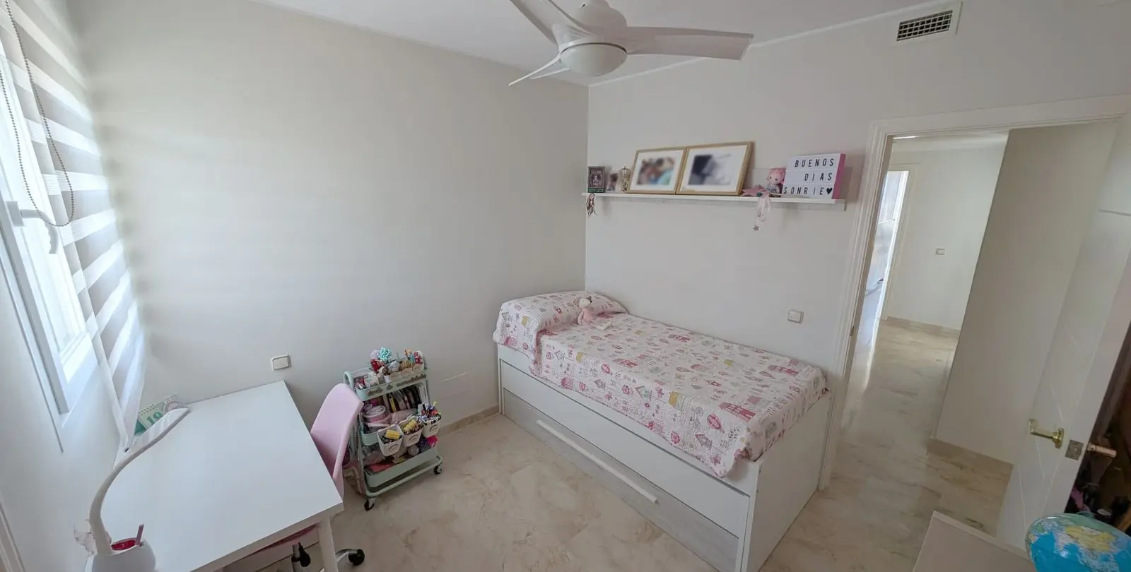 Sale of penthouse duplex in Estepona 47