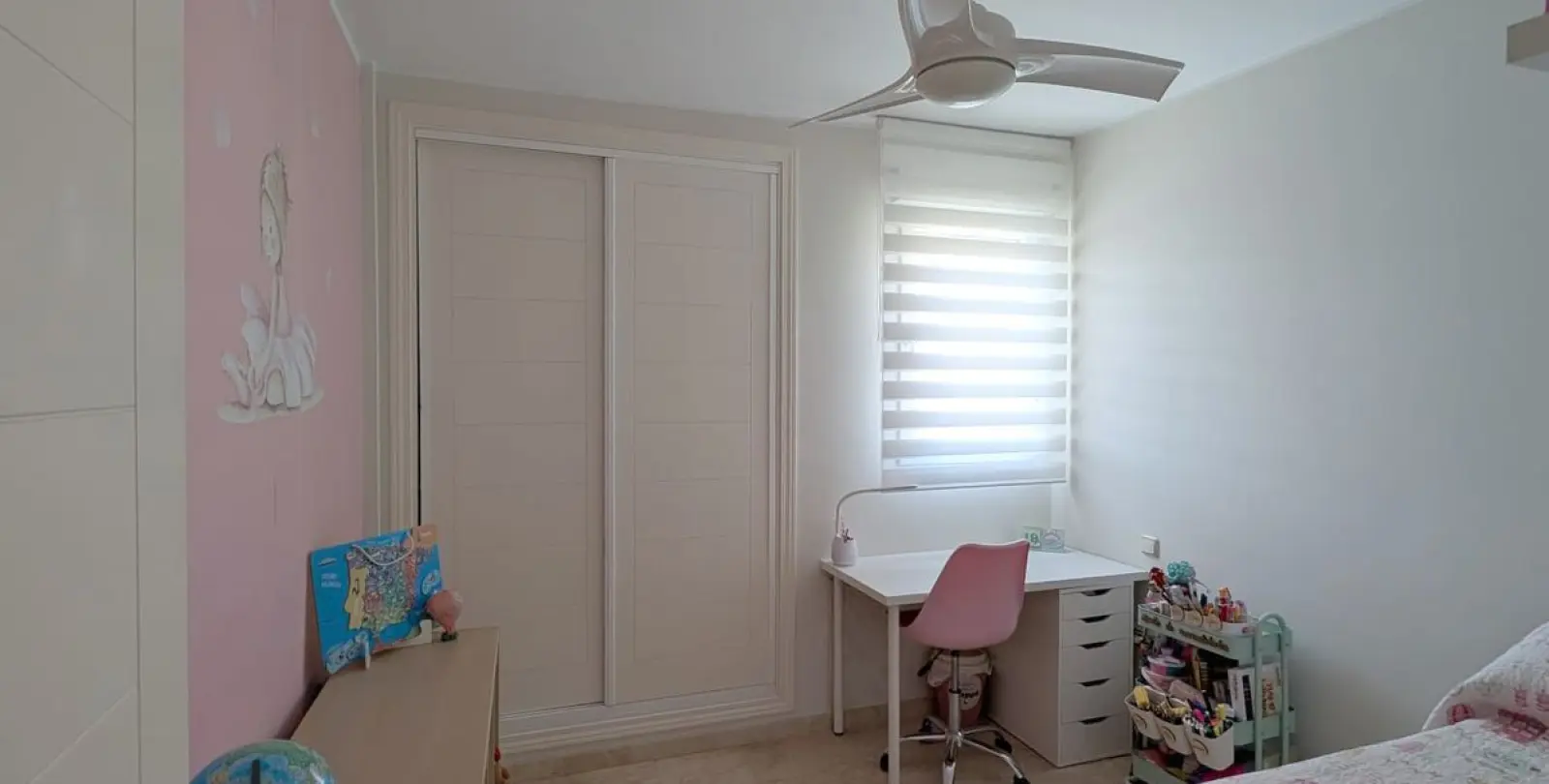Sale of penthouse duplex in Estepona 50