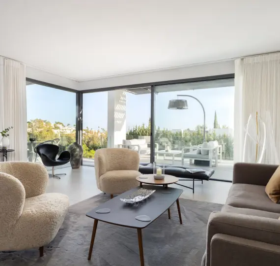 Продажа апартаментов на среднем этаже в La Quinta