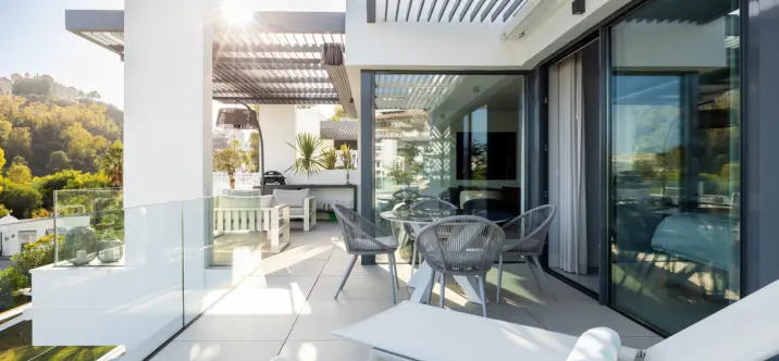 Продажа апартаментов на среднем этаже в La Quinta 0