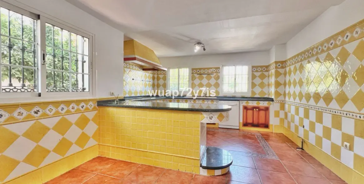 Sale of detached villa in Benalmadena 7