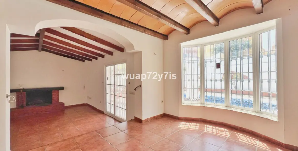 Sale of detached villa in Benalmadena 10