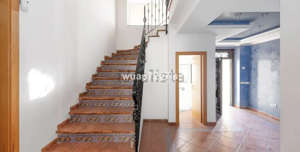 Sale of detached villa in Benalmadena 11