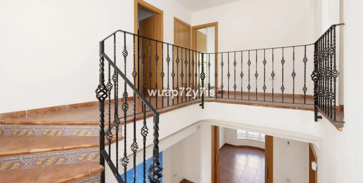 Sale of detached villa in Benalmadena 12